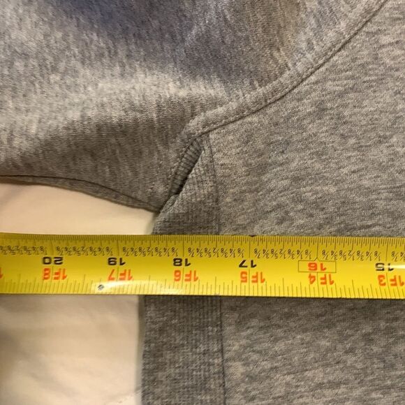 CHAMPION, pullover sweat shirt, cotton blend, like new, crew neck, Small - Picture 11 of 14